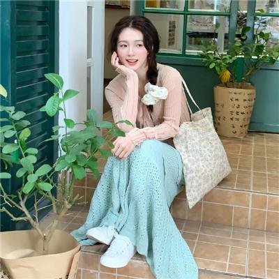 露台春潮